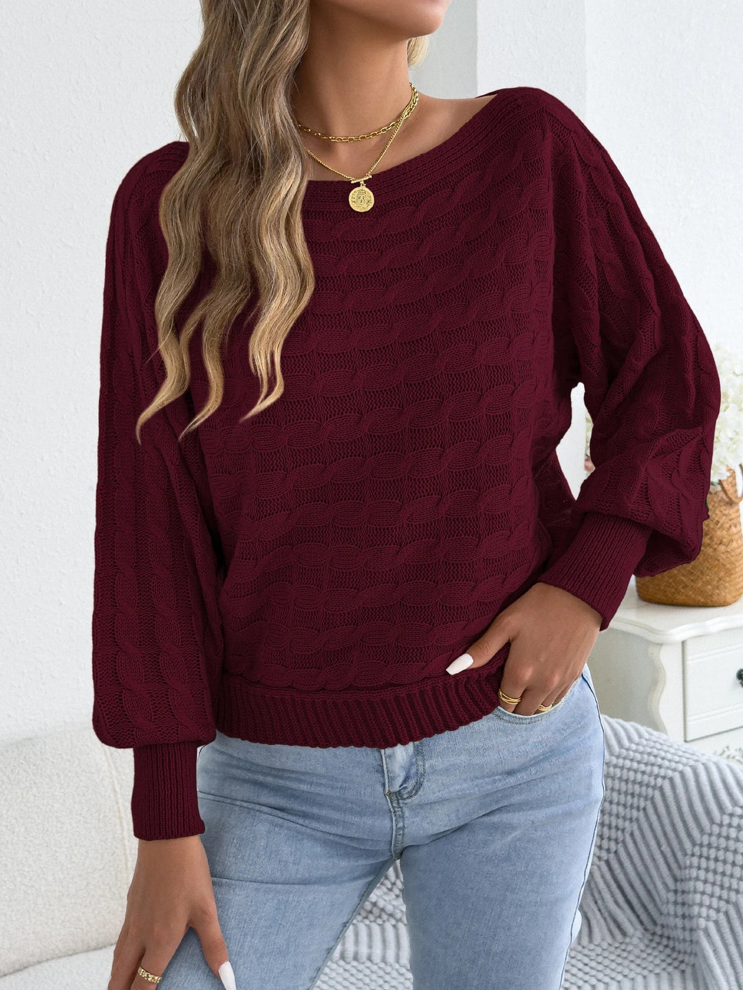 Apaļā kakla laternu piedurkņu džemperis