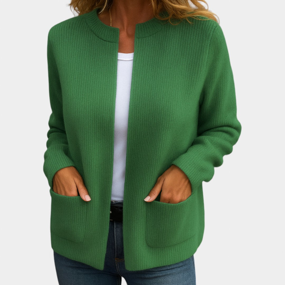 Maija – Nepiespiesta siltuma un vienkāršības harmonija