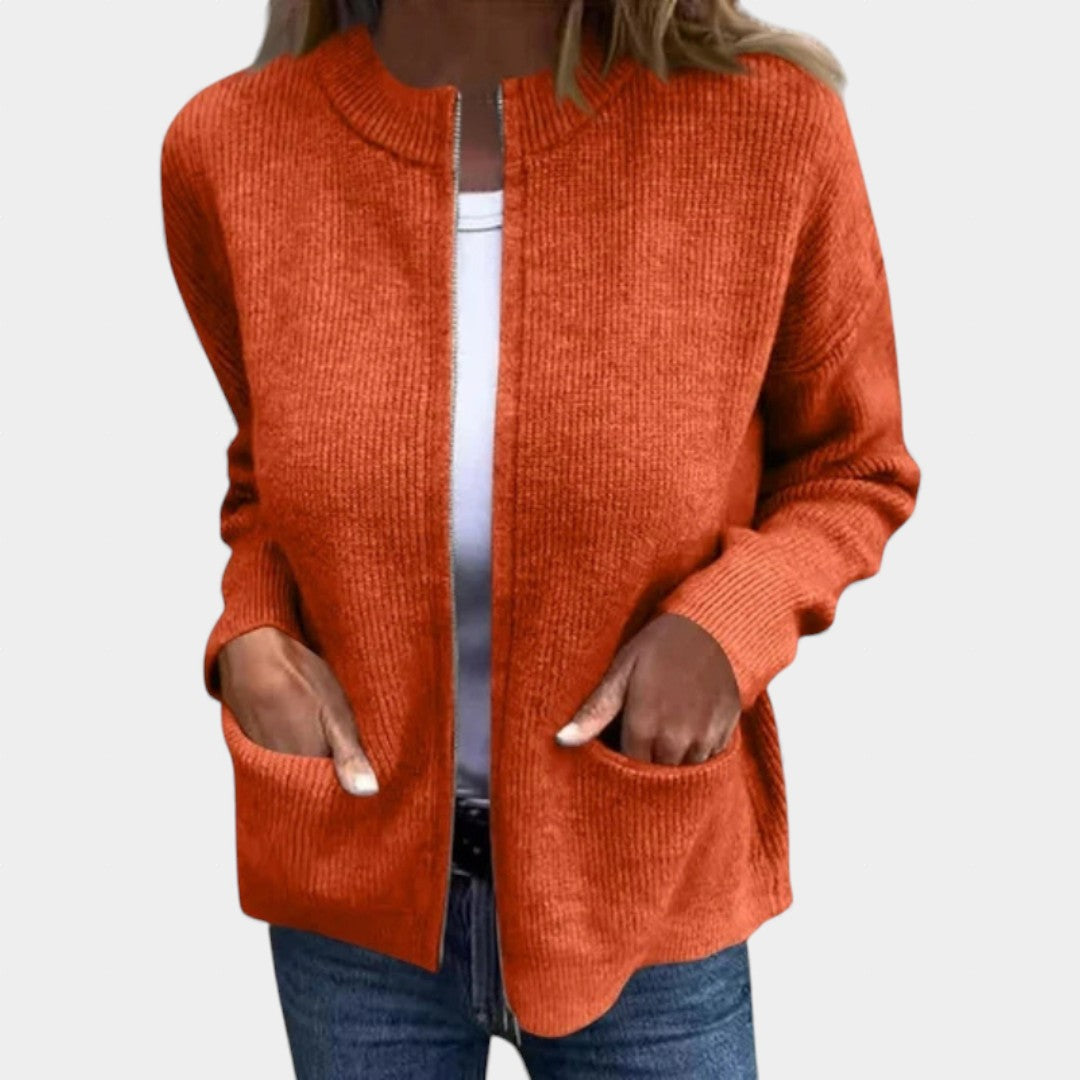 Maija – Nepiespiesta siltuma un vienkāršības harmonija