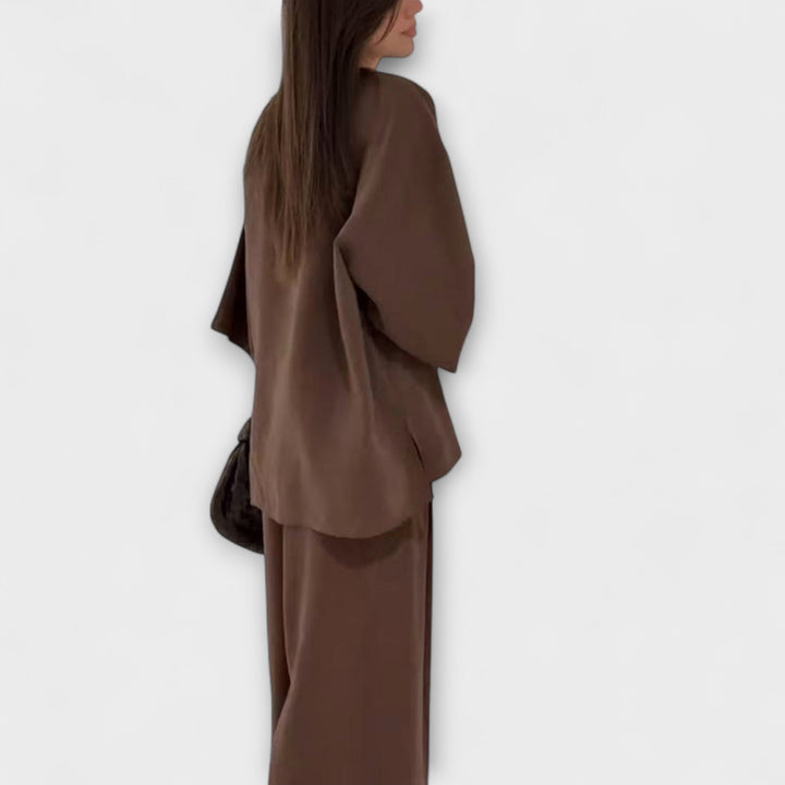 Džaklīne - Top un bikses