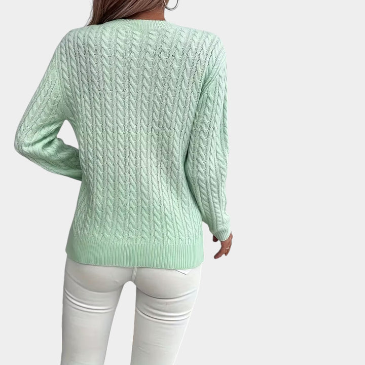 Anna – Mīksts adīts džemperis