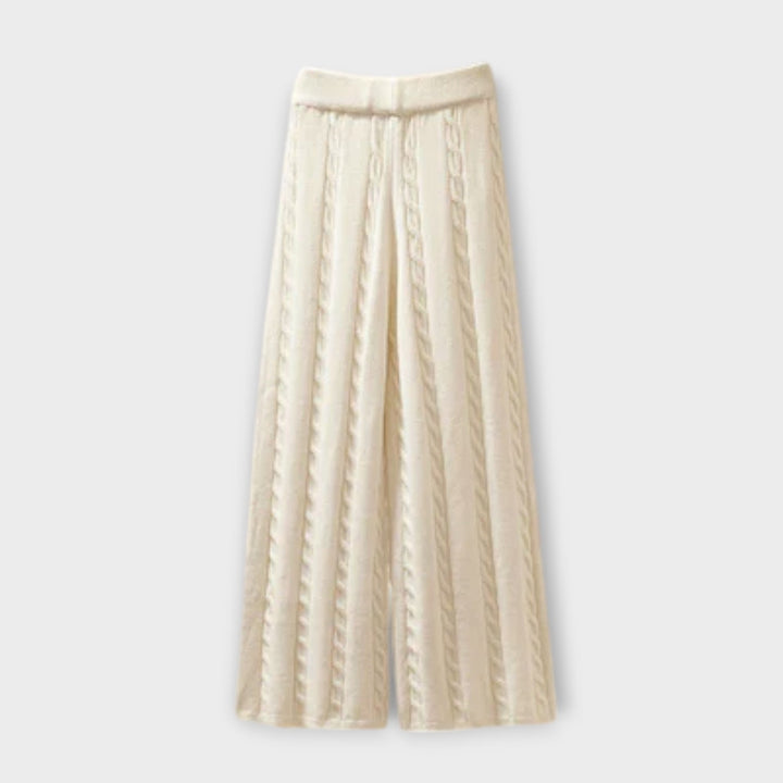 Lūcija - Ērts un Relaksējošs Komplekts