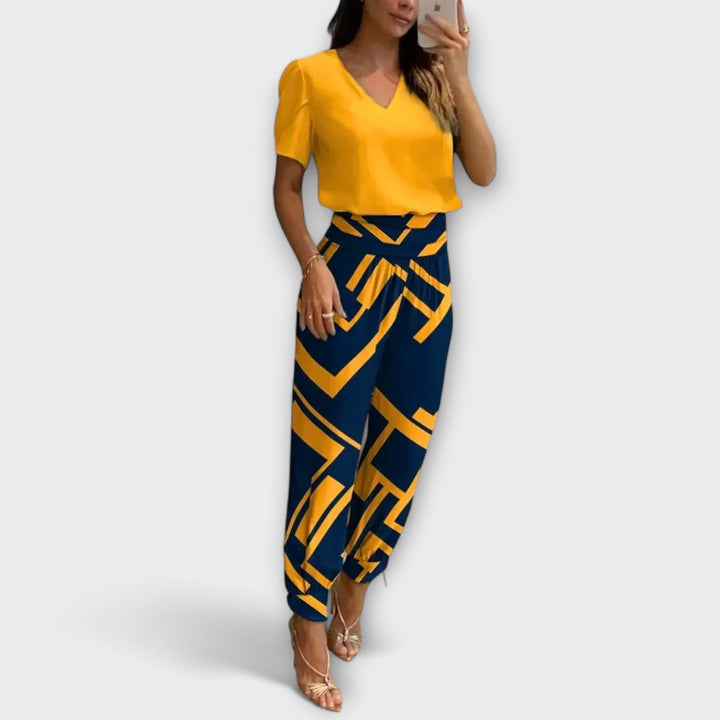 Irmelin – Elegants komplekts ar topu un biksēm