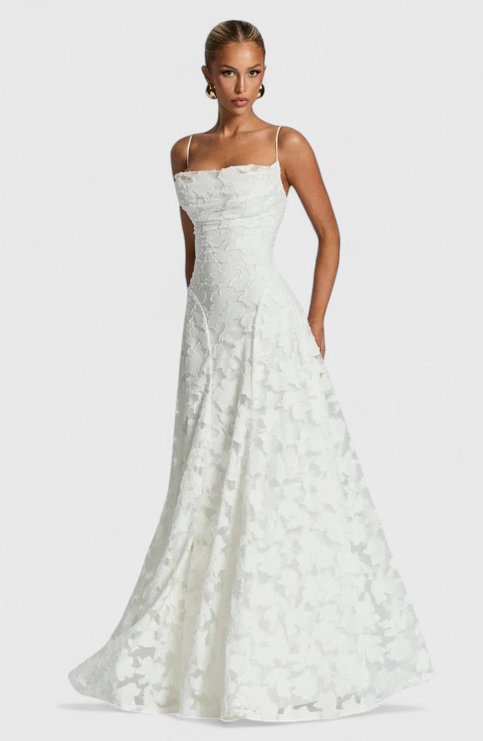 Gwenn | Eleganta Maxi Kleita