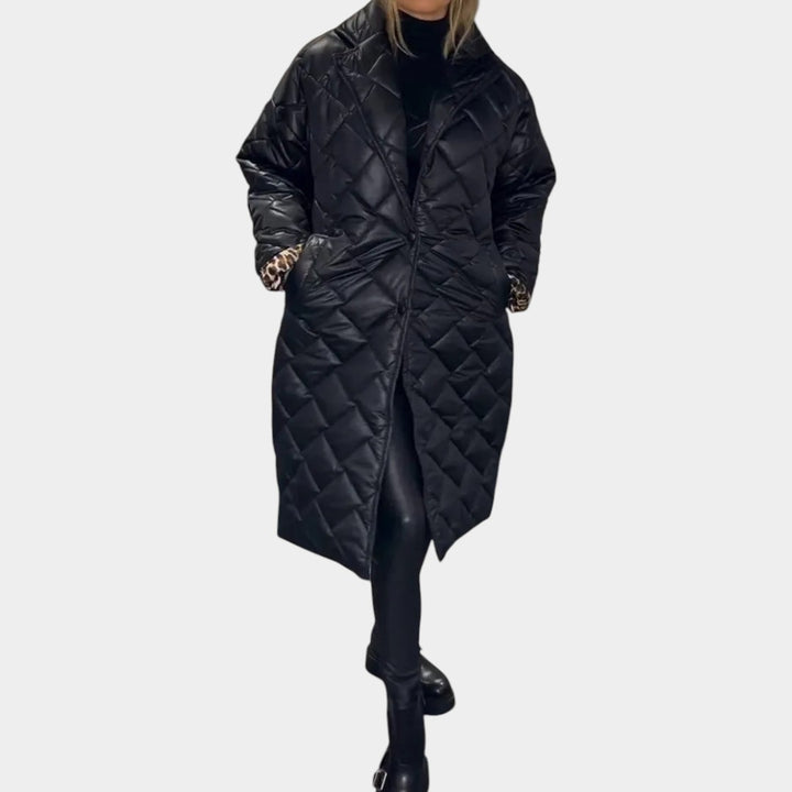 Marika – Divpusīgs silts mētelis ar drosmīgu leopardrakstu