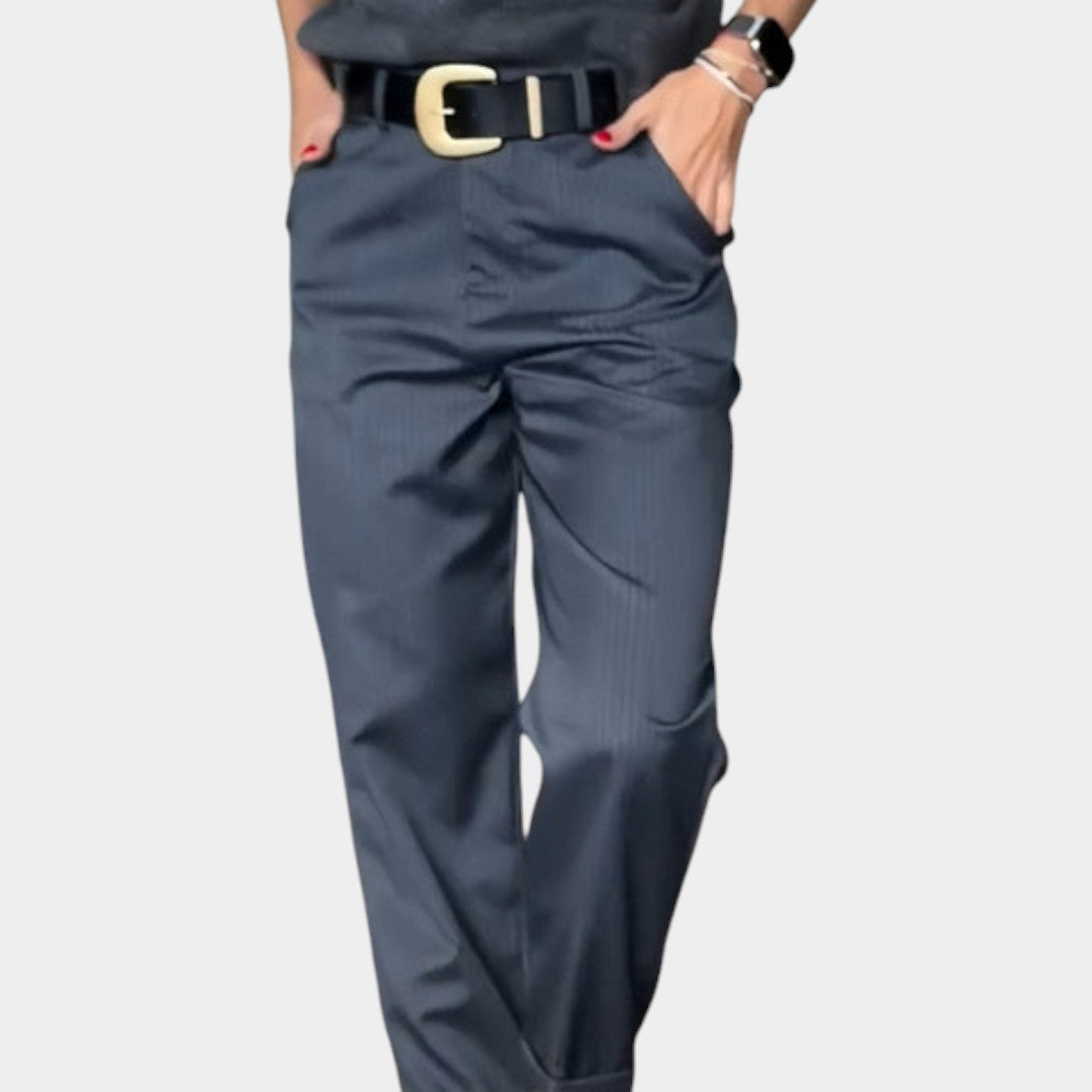 Madara – Bikses: Ideāls stila, komforta un daudzveidības apvienojums