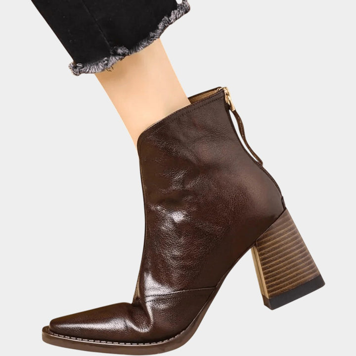 Rēzija - Elegantie ādas zābaki